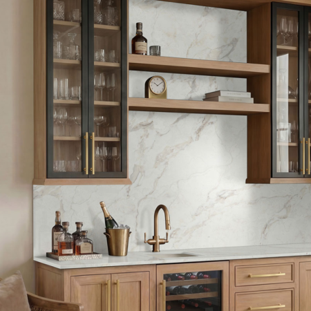 MSI Quartz - Calacatta Aravine Bar View