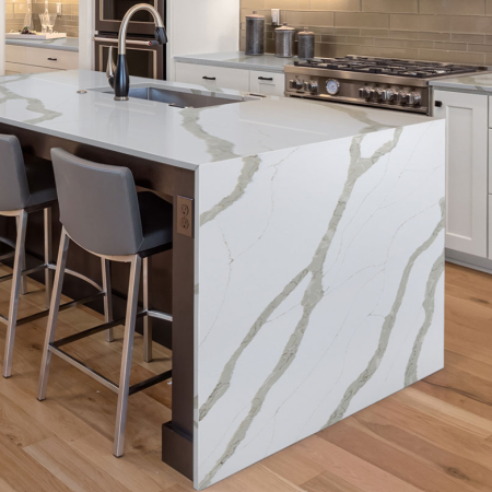 MSI Quartz - Calacatta Bali Kitchen View